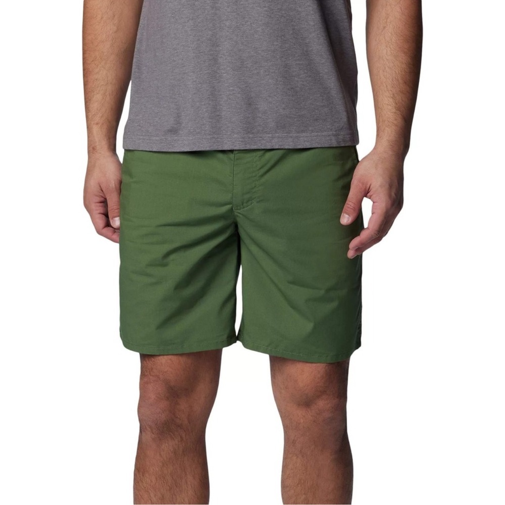Columbia Pine Canyon Weekend Short NWT‎ size 42 Canteen Green 8” Inseam
